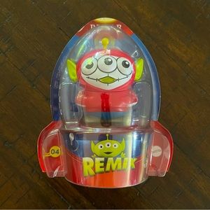 💜2/$20 MATTEL X DISNEY PIXAR Alien Remix Figure #4 Miguel